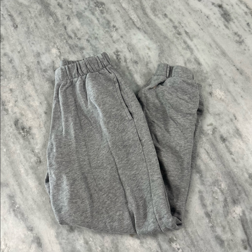 Brandy Melville sweatpants